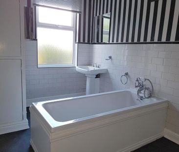 2 bedroom terraced house to rent - Photo 6