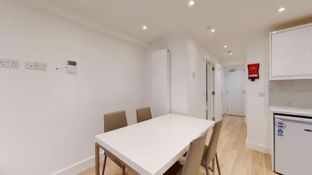 2 bedroom flat to rent - Photo 5