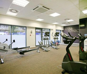 2 bedroom flat to rent - Photo 5