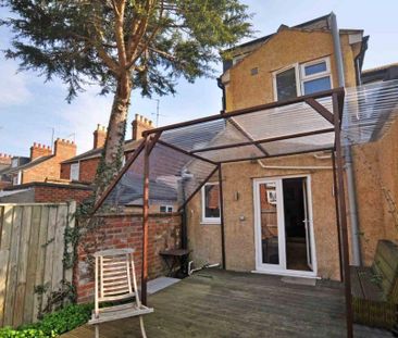 3 bedroom terraced house to rent - Photo 2