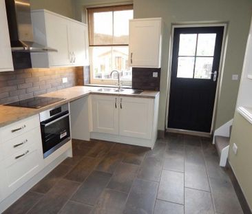 2 Bedroom Terraced To Let - Photo 4