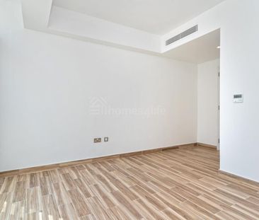 Spacious | Close to Amenities | Available Now - Photo 5