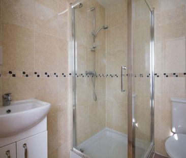 2 bedroom end of terrace house to rent - Photo 6