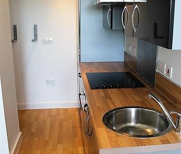 1 bedroom duplex to rent - Photo 4