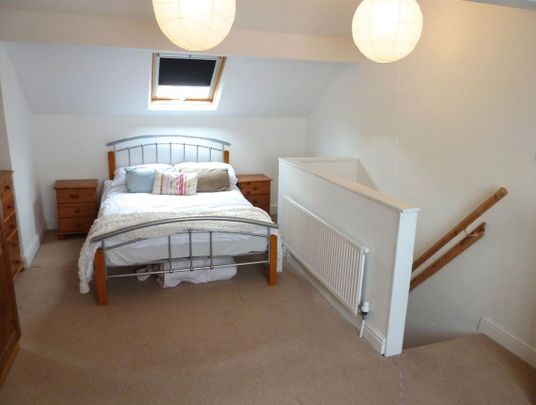 Valley Road, Heely, Sheffield, S8 9GA - Photo 1