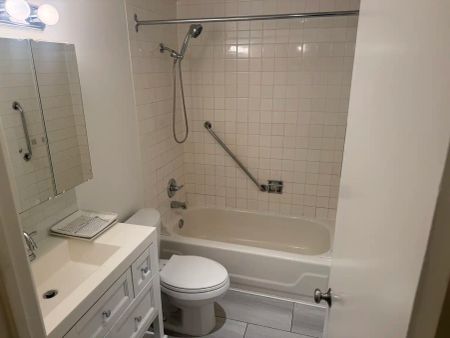 CASA DEL MAR APARTMENTS — 207 - Photo 5