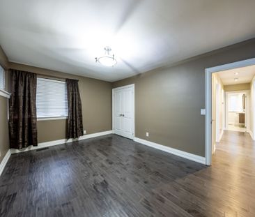 For Lease - 76 Berkinshaw Crescent, Toronto, Ontario - Photo 4