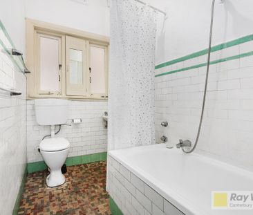 PERFECTLY POSITIONED UNIT - Photo 3