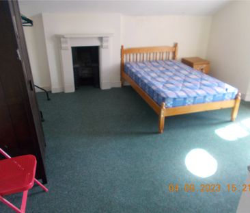 Student Properties to Let - Photo 3