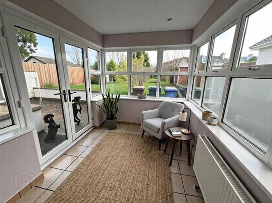 19 Warren Gardens, Lisburn, BT28 1EA - Photo 1