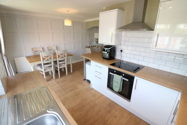 Beverley Road, Willerby, Hull - Photo 1