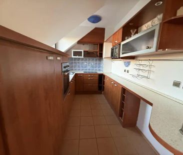 PRONÁJEM BYTU 1+KK/1+1 S BALKONEM A SKLEPEM, STŘELICE U BRNA - Fotografie 3