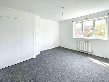 Moore Park, Hailsham, East Sussex, BN27 - Photo 5