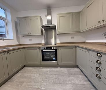 3 bedroom townhouse to rent - Photo 5