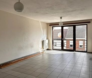 Appartement te huur in Lokeren met terras en garage - Foto 2