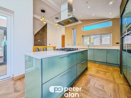 Caer Graig, Radyr, CARDIFF - Photo 2