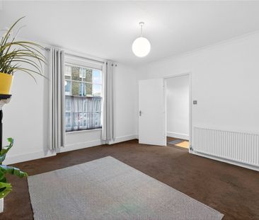 Queensbridge Road, Hoxton, London, E2 8NR - Photo 1