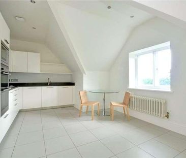 Kingswood Mansions, Newton Park Place, Chislehurst, BR7 - Photo 3