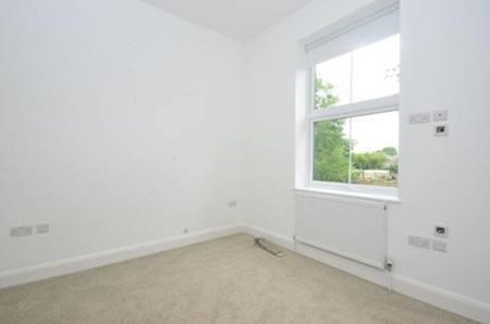 5 bedroom semi-detached house to rent - Photo 5