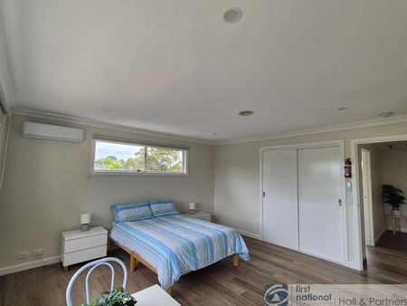 56 Barter Crescent, Forest Hill - Photo 3