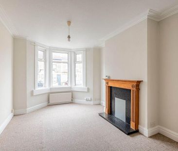 4 bedroom house to rent - Photo 2