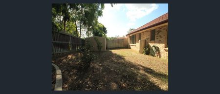 Freshly Renovated Home with Solar, Ducted AC & Internet Included! - Photo 4