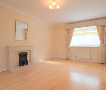2 bedroom semi-detached house to rent - Photo 6