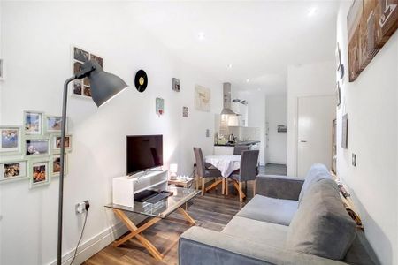 1 bedroom flat to rent - Photo 2