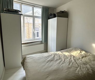 Appartement te huur in Antwerpen voor € 795 met 1 slaapkamer - Foto 6