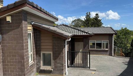 4 BDR House For Rent - Photo 2