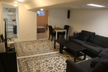 For Lease - 39 Ellerby Square, Vaughan, Ontario - Photo 5