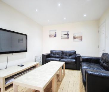 5 bedroom semi-detached house to rent - Photo 1