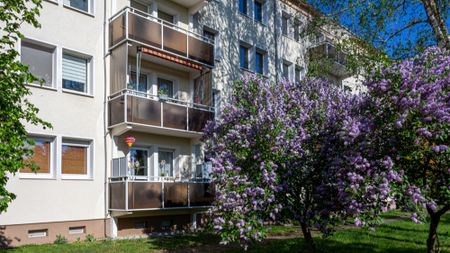 Gemütliche, helle Wohnung in Sanierung - Photo 2