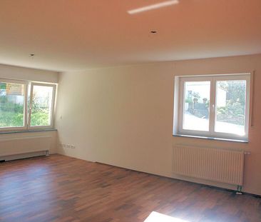 Moderne Erdgeschosswohnung in schöner Höhenlage - Foto 1