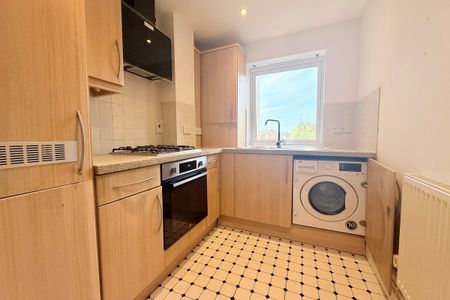 Gloucester Court, HATFIELD - Photo 2