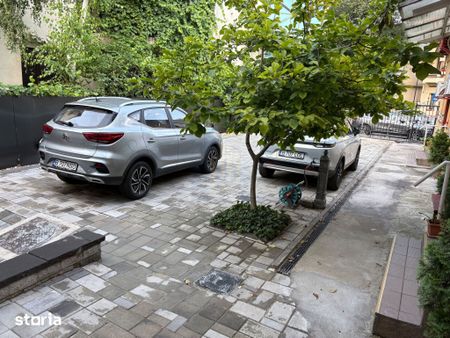 Închiriere vila (S+P+1), 9 camere, 200 mp + curte 120 mp (pretabil bir - Fotografie 4