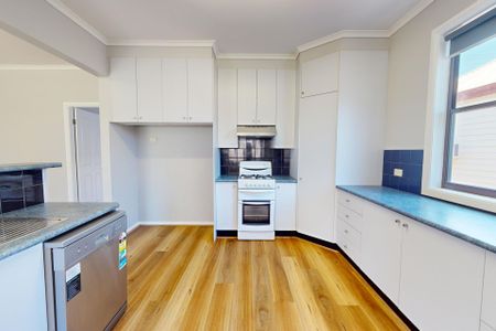 31 Thomas Street, Telarah NSW 2320 - Photo 4