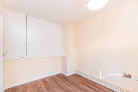 1 bedroom apartment to rent Apple Trees Place, Woking, GU22 - Photo 5