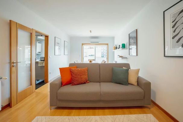 Rua de Oliveira Monteiro, Porto, Braga 4050-352 - Photo 1