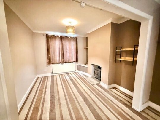 Cross Street, Kettering - Photo 1