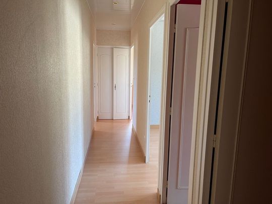 Appartement À Louer 4 Pièces , 92 M² - Photo 1