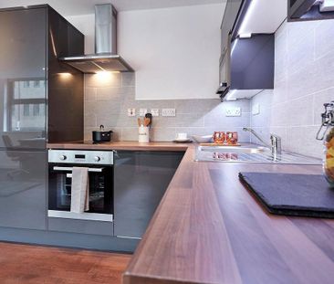 Studio to rent - Photo 1