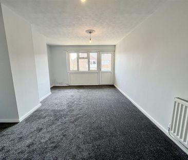 2 Bedroom Flat To Let - Photo 5