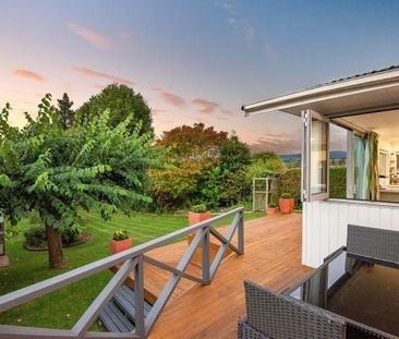 Charming 3BR Mosgiel Haven with large backyard - Photo 4