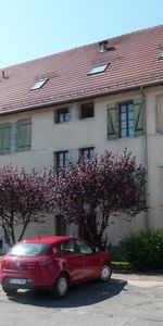 Location - Appartement T2 - 53 m² - Maîche - Photo 3