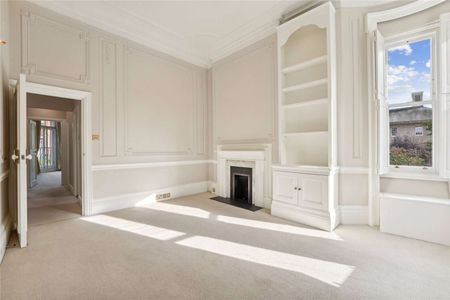 Sloane Court West, Sloane Square, London, SW3 4TE - Photo 2