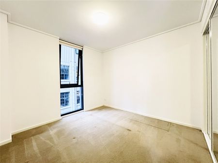 501/668 Bourke Street - Photo 3