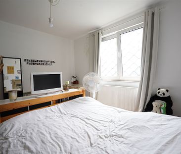 - 2 bedrooms - Photo 3