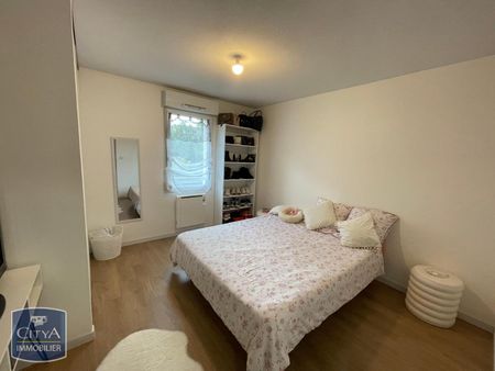 Location Appartement 2 pièces 51m² ALLONNES 72700 - Photo 5