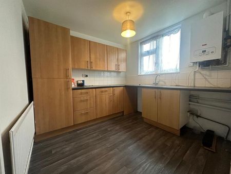 3 BED Terraced House To rent - Photo 4